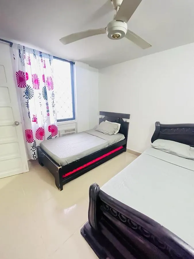 Apartamento En El Rodadero Cerca Al Mar Wifi Y Parqueadero Santa Marta  Apartment